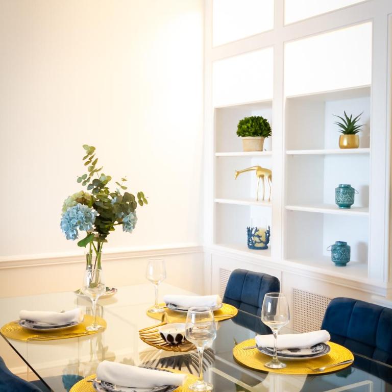 MARBELLA BANUS SUITES - Puerto Banus Marina Harbour Seafront Apartment - Apartamento con vistas al mar - 30