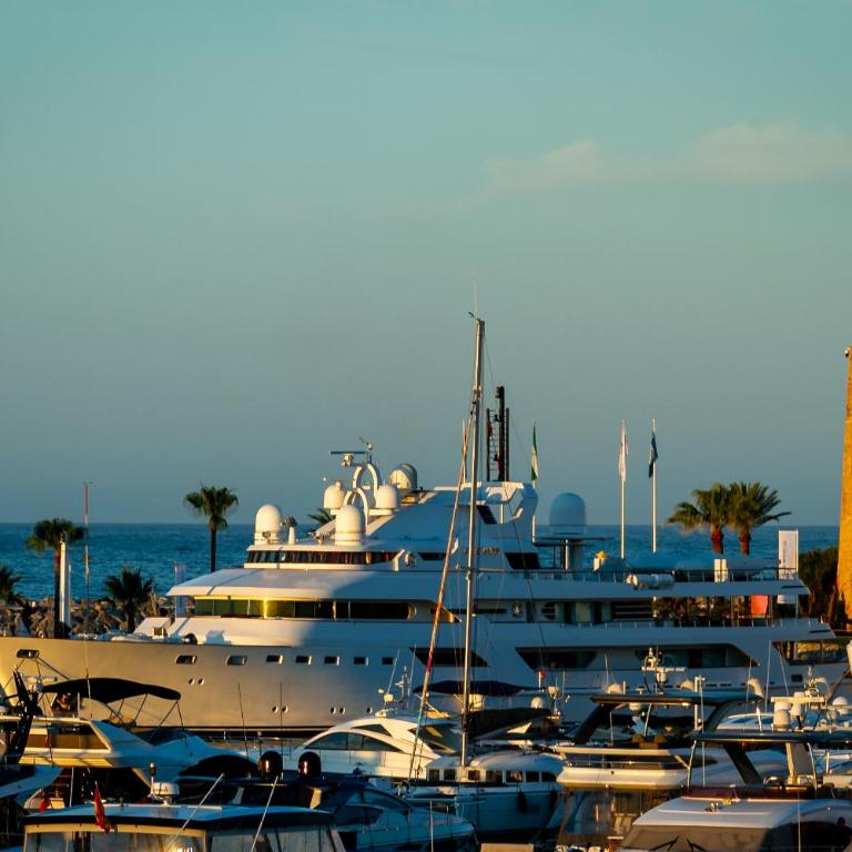 MARBELLA BANUS SUITES - Puerto Banus Marina Harbour Seafront Apartment - Apartamento con vistas al mar - 51