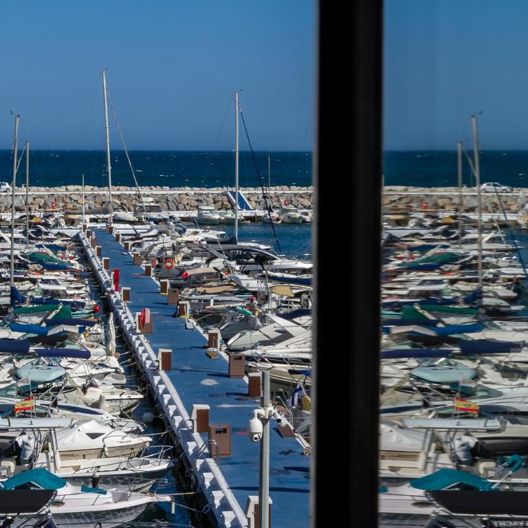 MARBELLA BANUS SUITES - Puerto Banus Marina Harbour Seafront Apartment - Apartamento con vistas al mar - 42