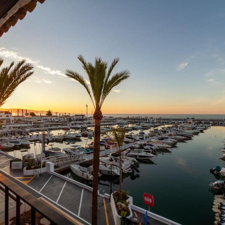 MARBELLA BANUS SUITES - Puerto Banus Marina Harbour Seafront Apartment - Apartamento con vistas al mar - 7