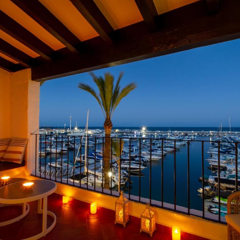 MARBELLA BANUS SUITES - Puerto Banus Marina Harbour Seafront Apartment - Apartamento con vistas al mar - 6