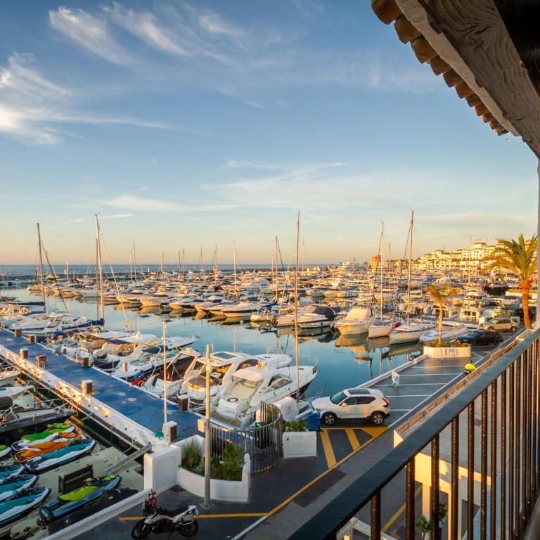 MARBELLA BANUS SUITES - Puerto Banus Marina Harbour Seafront Apartment - Apartamento con vistas al mar - 8