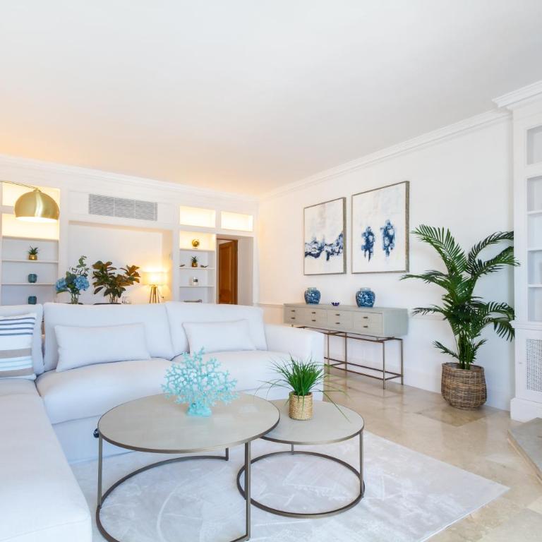 MARBELLA BANUS SUITES - Puerto Banus Marina Harbour Seafront Apartment - Apartamento con vistas al mar - 11