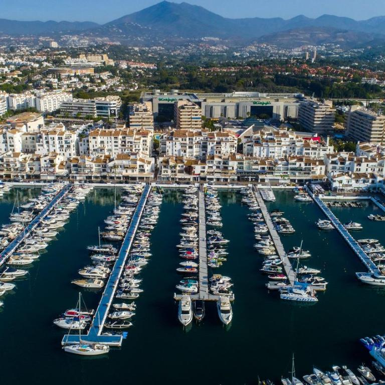MARBELLA BANUS SUITES - Puerto Banus Marina Harbour Seafront Apartment - Apartamento con vistas al mar - 62