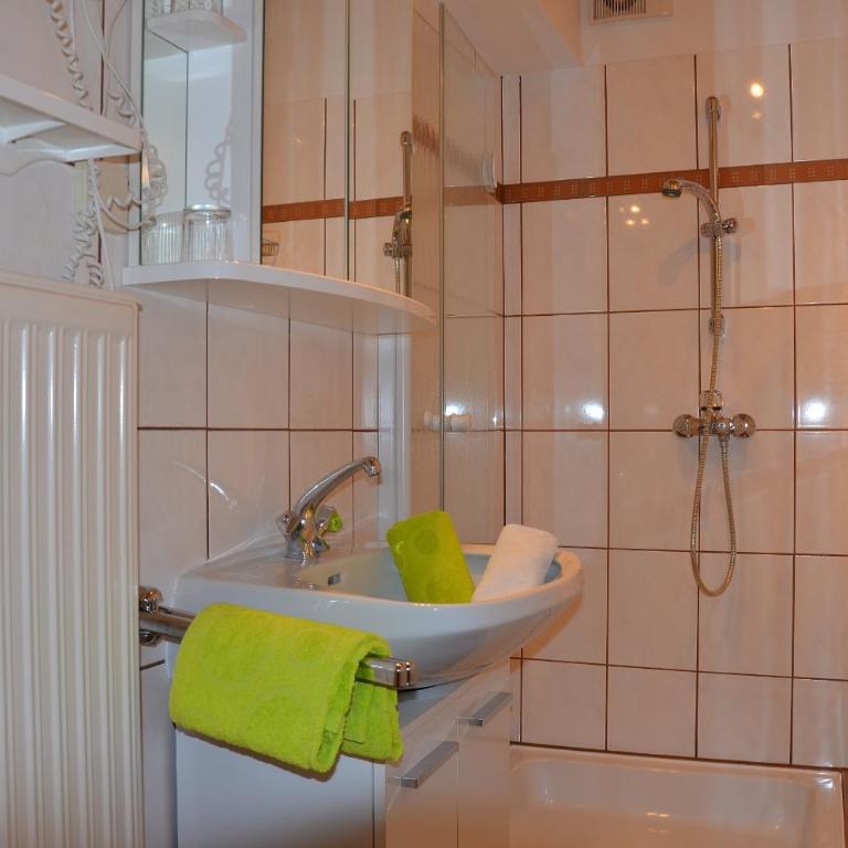 Ferienwohnungen Perhofer - Apartment - Erdgeschoss - 2