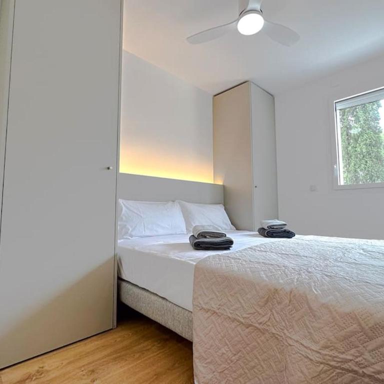 CAN ROMY APPARTEMENT T2 A - à 80m de la plage Cala Montgo - Apartamento de 1 dormitorio - 4