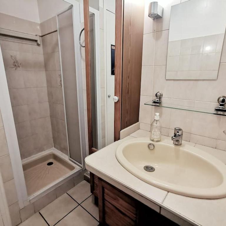 T2 au calme-vue mer et baie de Collioure-Clim-Garage - Apartment mit 1 Schlafzimmer - 22