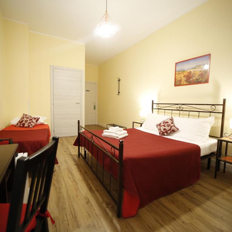 Al Quadrato D'Oro rooms - Triple Room with Balcony - 2