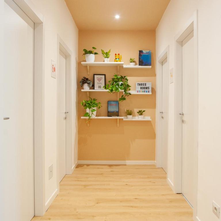Three Rooms Alghero - Camera Matrimoniale con Bagno Privato Esterno - 4