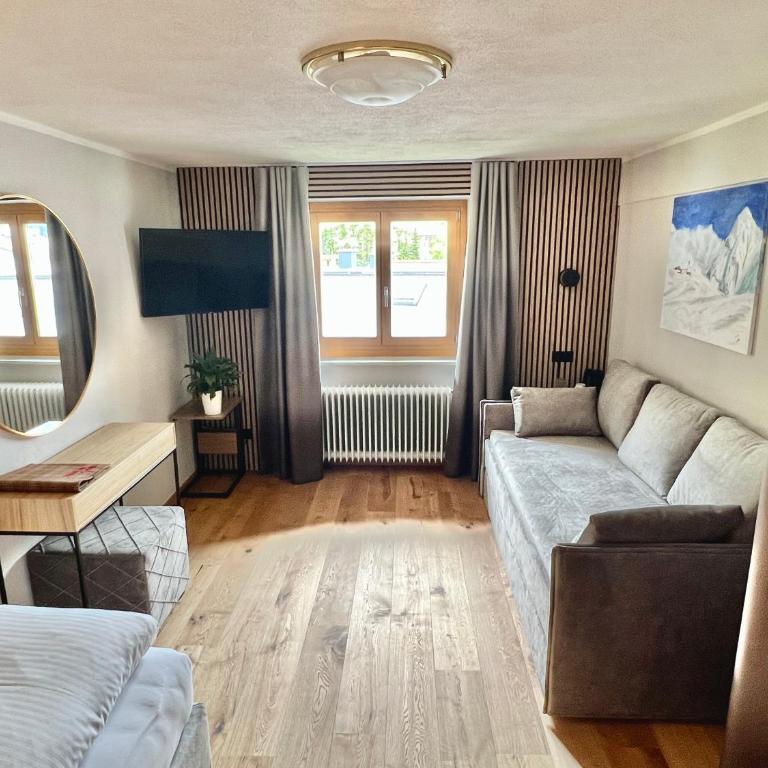Haus Schrofenstein - Einzelzimmer mit Bad - 5