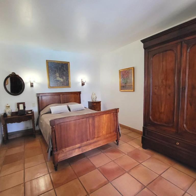 "La Massette du Cheval Blanc" Villa de caractère en pierre - Villa Supérieure - 21