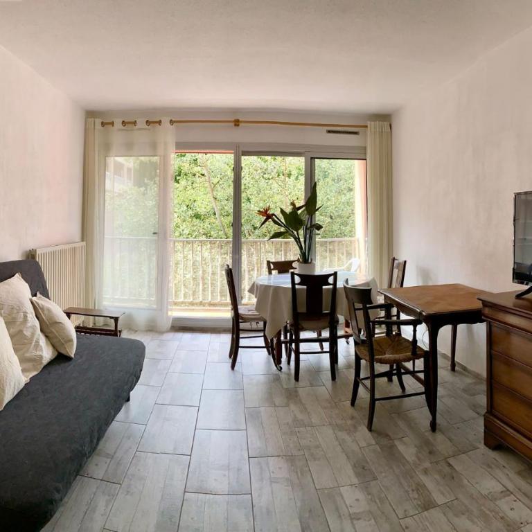 T2 de 50 m2 + balcon + parking pour 4 personnes - Appartement 1 Chambre - 2
