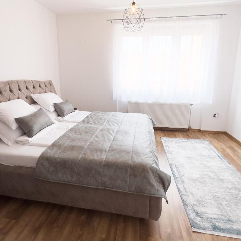 Luxurious and Cosy Brick Apartment - Free private parking - One-Bedroom Apartment - 7