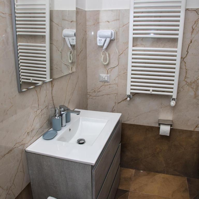 Villa Giuseppina - Camera Quadrupla con Bagno Privato - 14