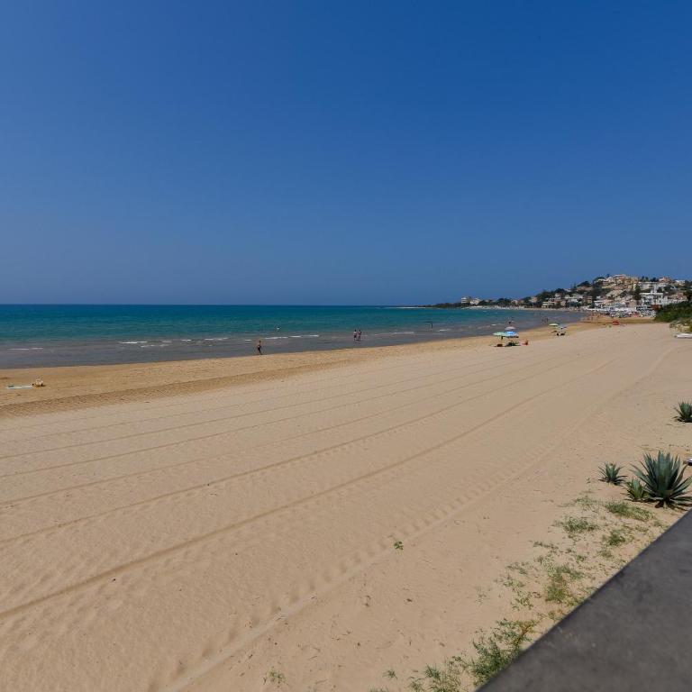 Le Sorelle Villa sul mare - Villa con 3 Camere da Letto - 9
