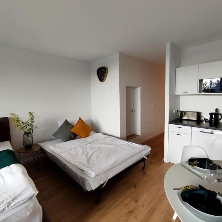 Sauna, Pools mit XXL-Terasse oder Kinderkino - Apartment mit 1 Schlafzimmer - 23
