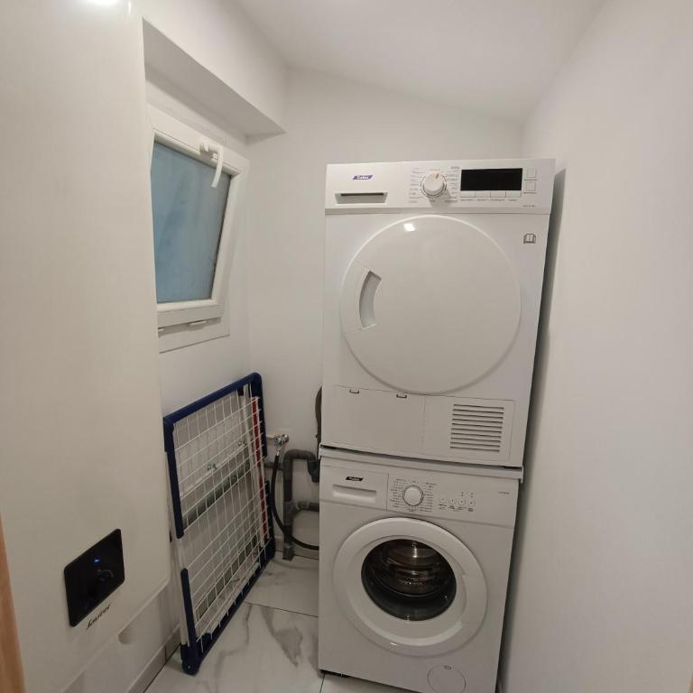 T3 rénové en 2023, Intra muros Avignon - Apartment mit 2 Schlafzimmern - 12