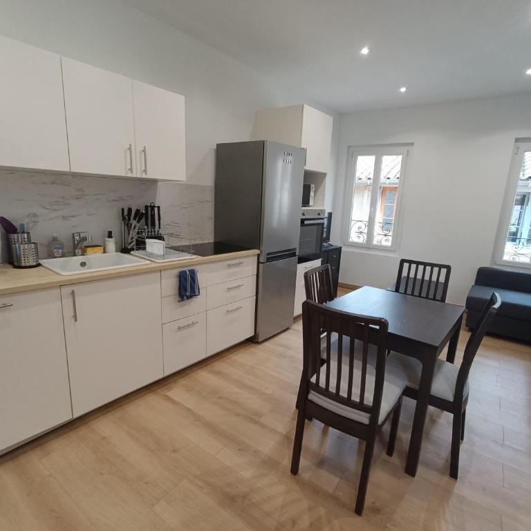 T3 rénové en 2023, Intra muros Avignon - Apartment mit 2 Schlafzimmern - 4