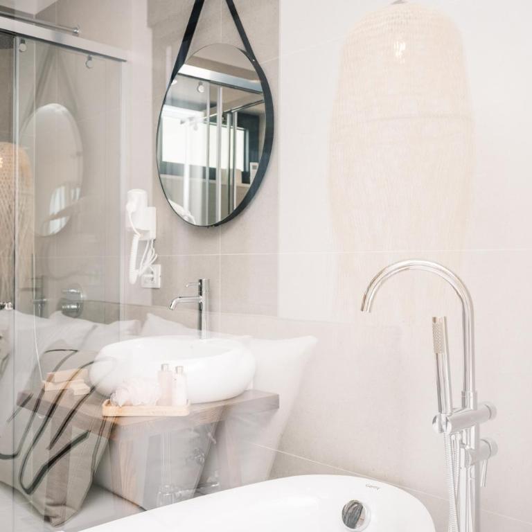 KAAB Boutique Hotel - Deluks Studio - 1