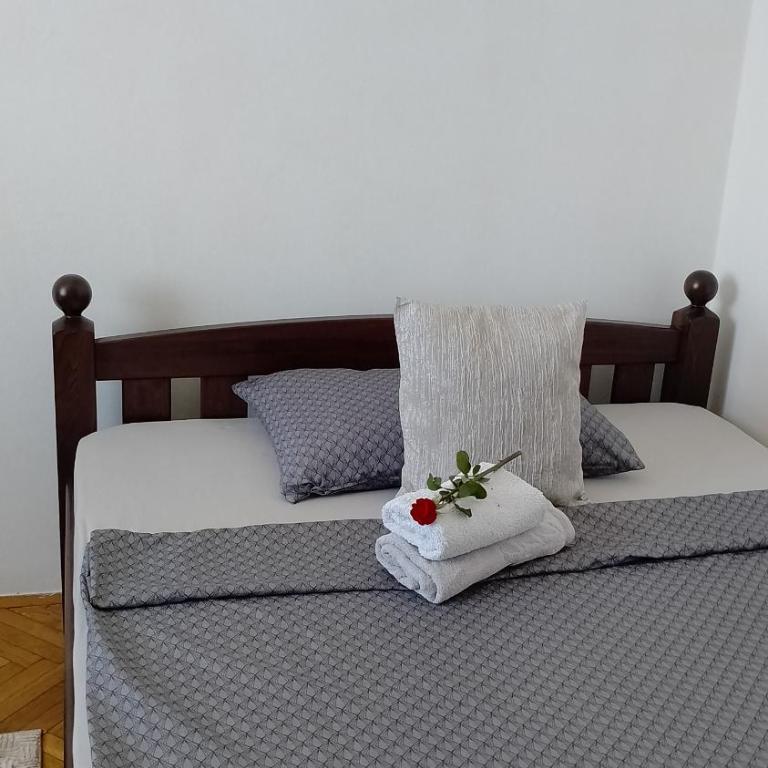 Apartments Aynur - Two-Bedroom Apartment - 17