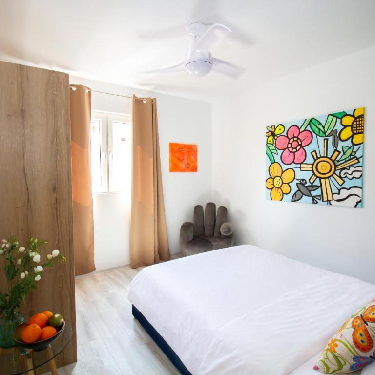 Art Apartments Alicante - Two-Bedroom Apartment - 4