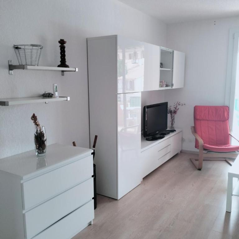 Charmant F3 lumineux proche plage et vue mer à Carqueiranne - Appartement 2 Chambres - 10