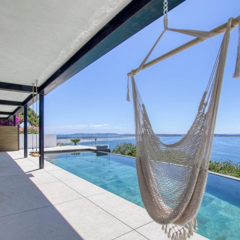 VILLA L'OISEAU BLEU 220m2 VUE MER 180, GIENS & Porquerolles - Studio - Villa - 2