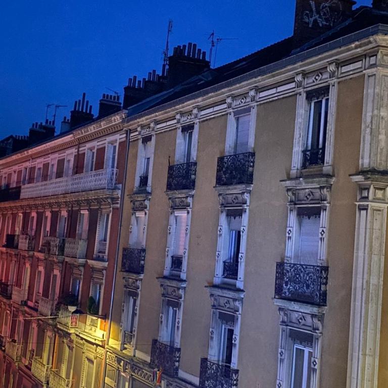 Le Condorcet. Charme et confort à Championnet - Appartement 1 Chambre - 26