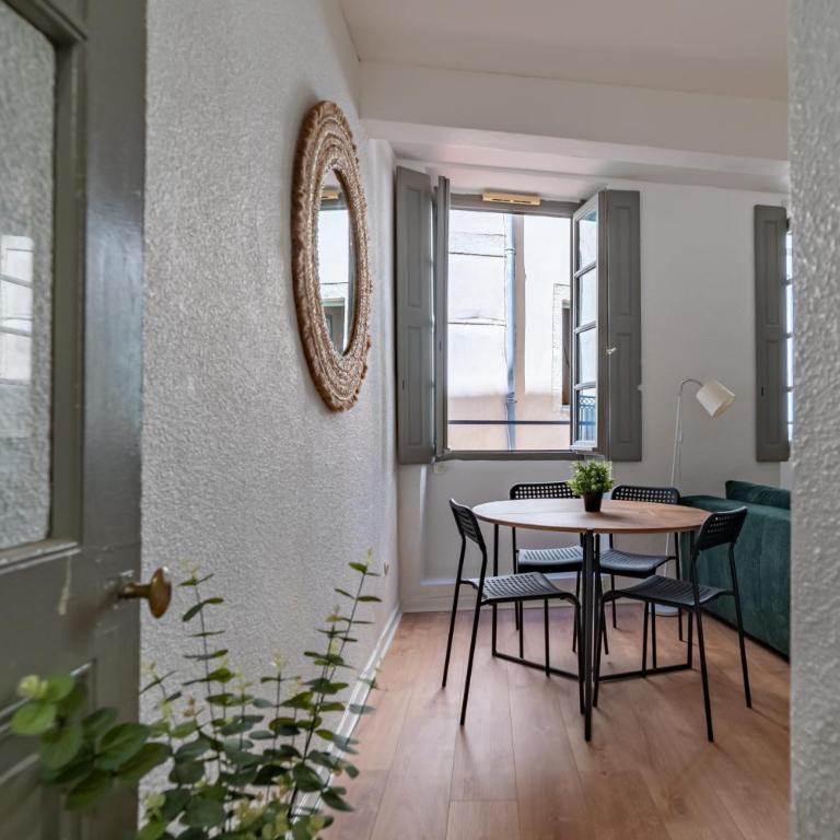 Centre ville - Proche des Arènes et de la Maison Carrée - Apartamento de 1 dormitorio - 15