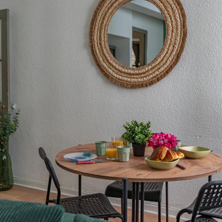 Centre ville - Proche des Arènes et de la Maison Carrée - Apartamento de 1 dormitorio - 13