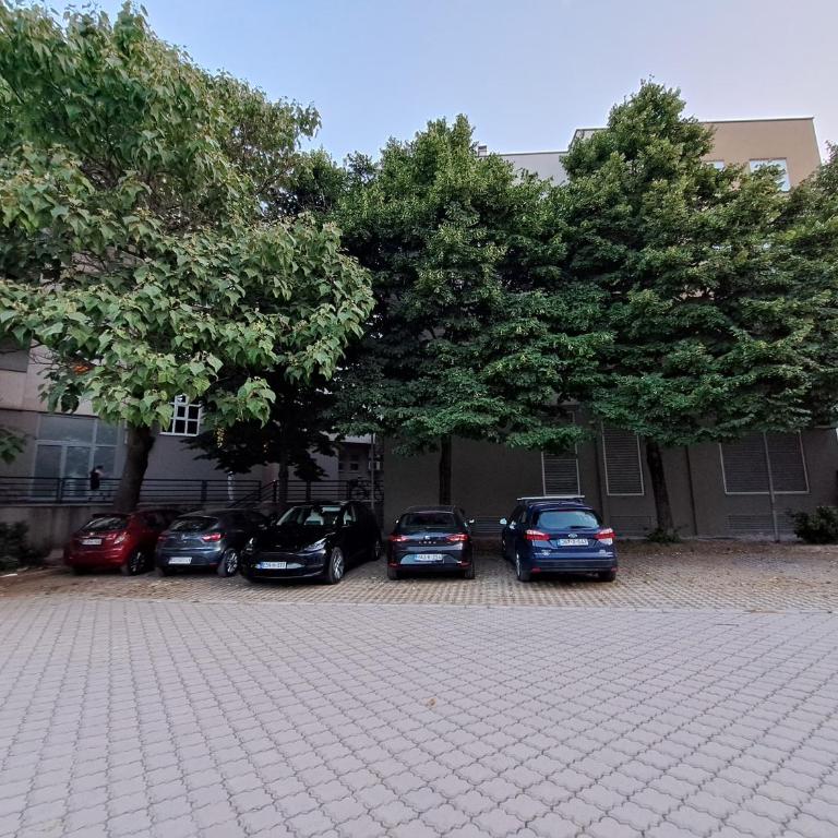Apartman NOLA-Mostar Cityscape Retreat - One-Bedroom Apartment - 18