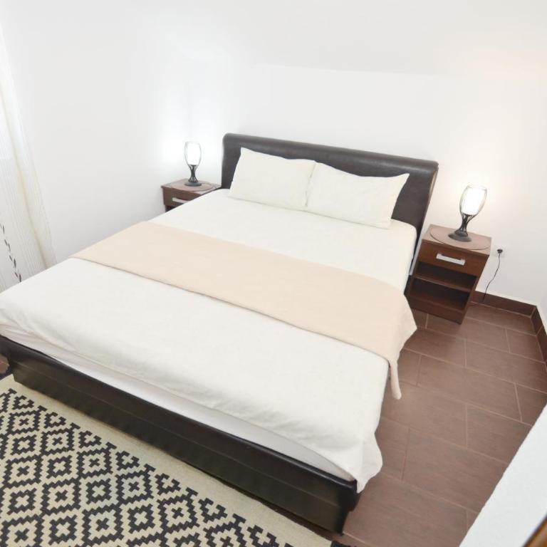 Stradioti Apartments - Apartman sa 1 Spavaćom Sobom, Balkonom i Pogledom na More (3 Odrasle Osobe) - 5