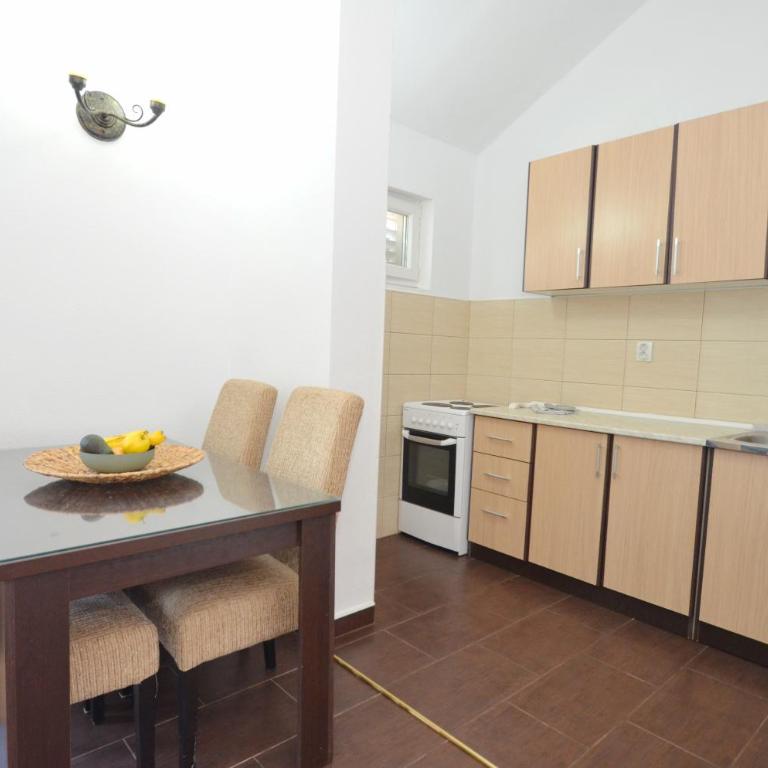 Stradioti Apartments - Apartman sa 1 Spavaćom Sobom, Balkonom i Pogledom na More (4 Odrasle Osobe) - 11