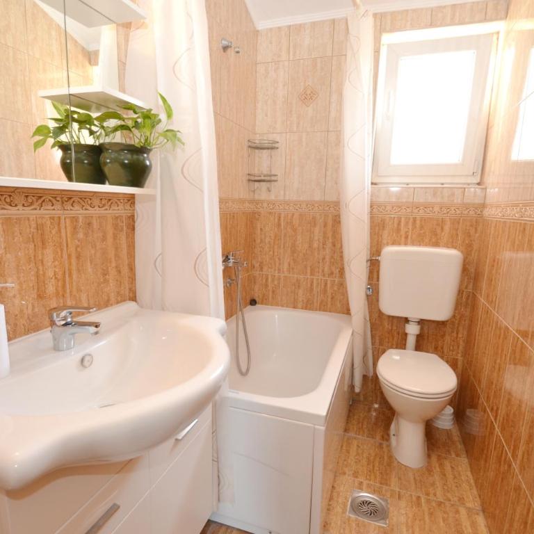 Stradioti Apartments - Apartman sa 1 Spavaćom Sobom, Balkonom i Pogledom na More (4 Odrasle Osobe) - 12