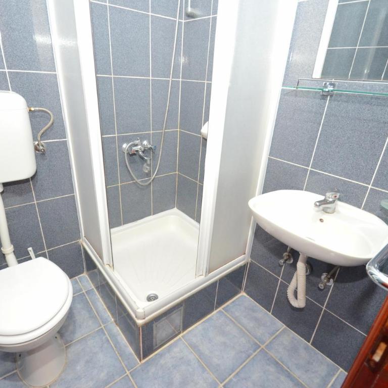 Stradioti Apartments - Trokrevetna Soba sa Zajedničkom Terasom - 6