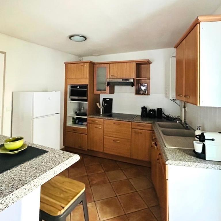 Le Sébastopol -Très Bel appartement en plein centre de Beziers-Wifi - Appartement 2 Chambres - 6