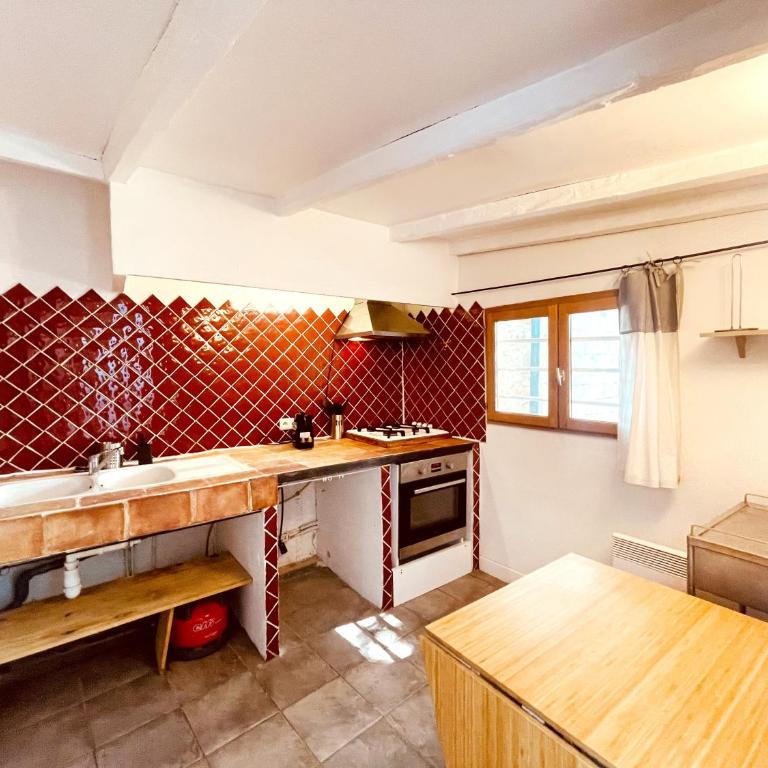 Le patio, jardin privatif, tennis - One-Bedroom House - 10