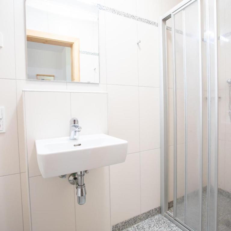 Ferienwohnung Hochkrimml 19 __1-4 - Three-Bedroom Apartment - 8