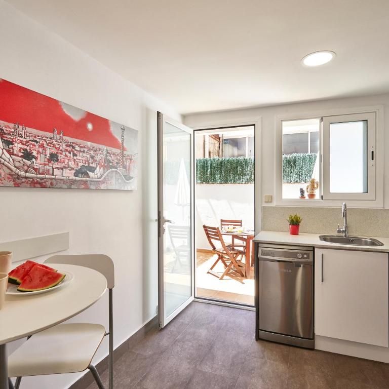 BBarcelona Sagrada Familia Terrace Flat - Two-Bedroom Apartment - 8