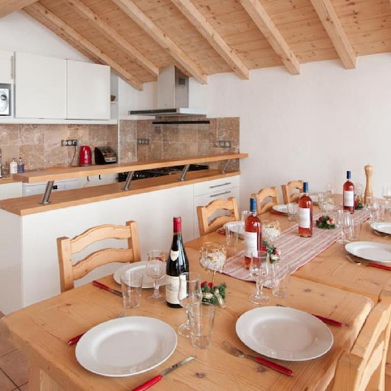 Chalet Fegguese - 4 bedroom chalet with hot-tub - Chalet - 9