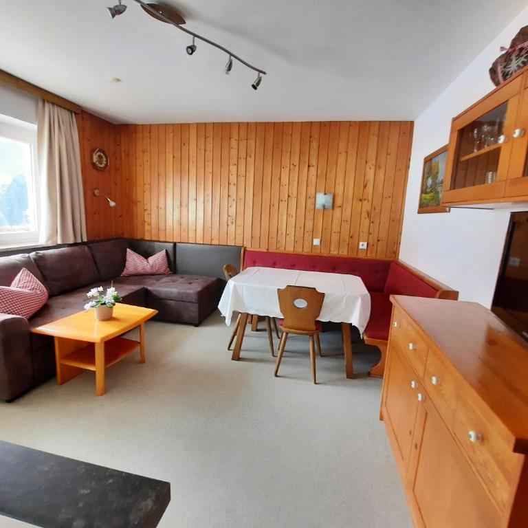 Appartement Schilcher - Apartment mit 2 Schlafzimmern und Terrasse - 2