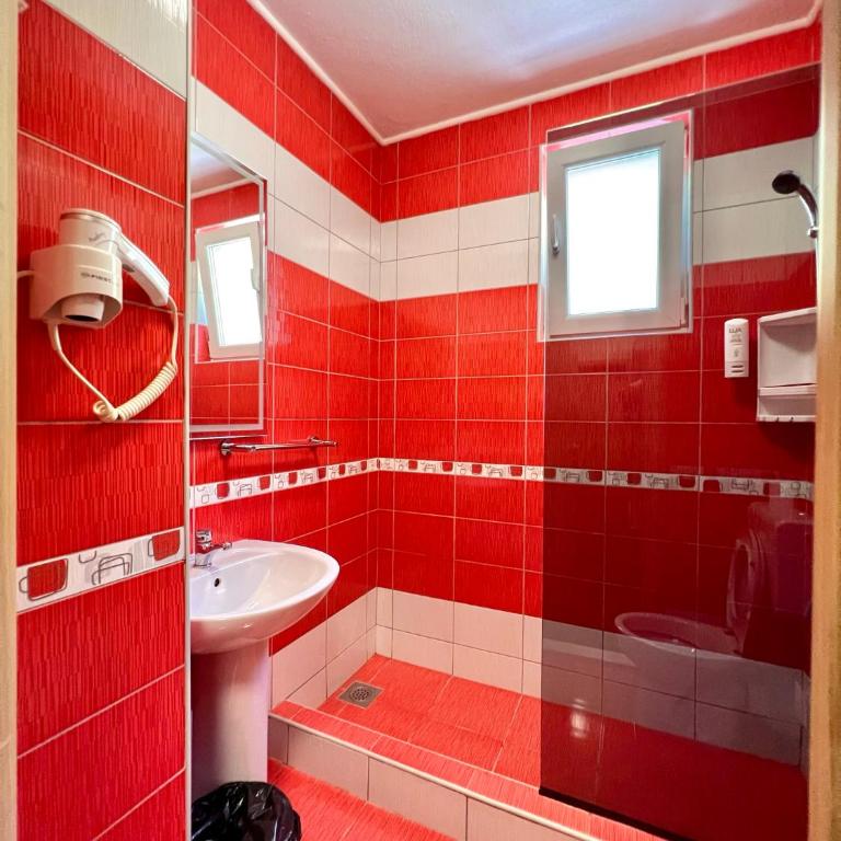 Hotel & Spa Villa Luxe - Triple Room - 13