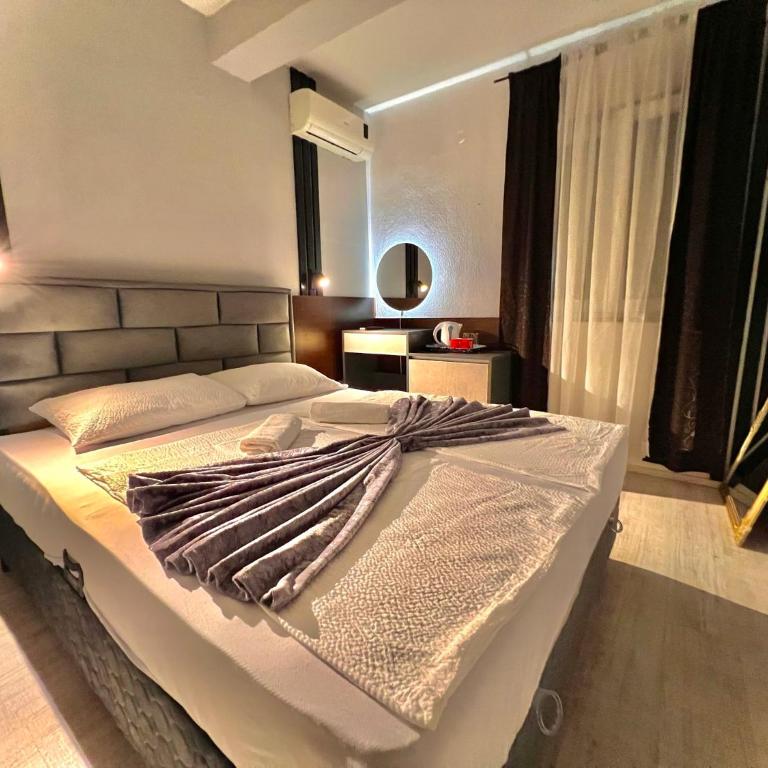 Hotel & Spa Villa Luxe - Double Room - 17