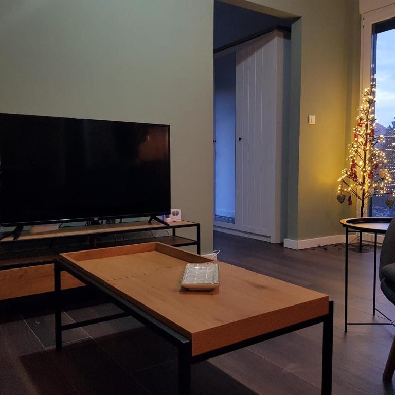 Latica - Apartman sa 1 Spavaćom Sobom - 8