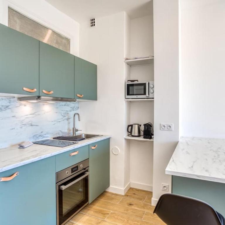 #43 Staywizus - Design Studio Terrace AC Wifi Sea View 1min Beach - Appartement 1 Chambre - 24
