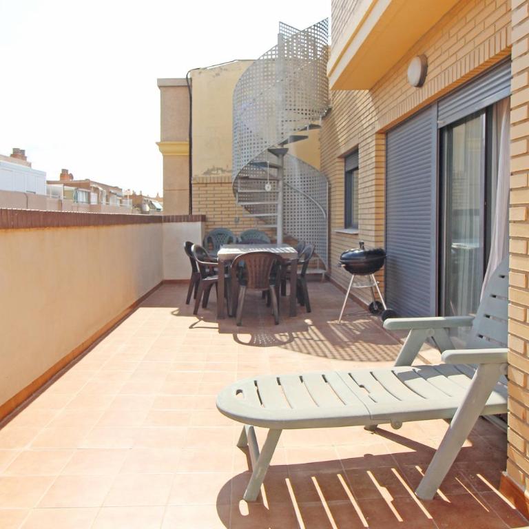 Global Vacacional, Ático con 2 terrazas en la playa Puerto de Sagunto - Apartamento con terraza - 2