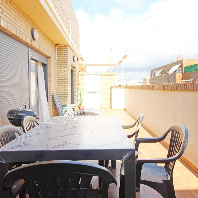 Global Vacacional, Ático con 2 terrazas en la playa Puerto de Sagunto - Apartamento con terraza - 24