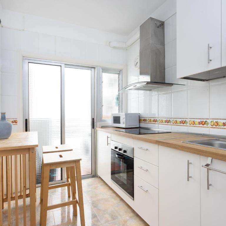 Live Basilica Candelaria Beach & Balcony - Apartamento de 3 dormitorios - 4