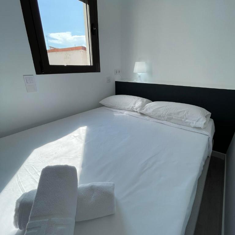 Atocha habitaciones - Double Room with Private Bathroom - 5