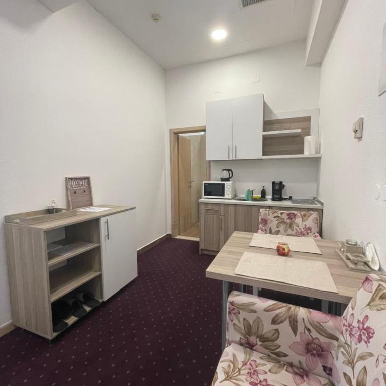 Lux Apartments - One-Bedroom Apartment - 12